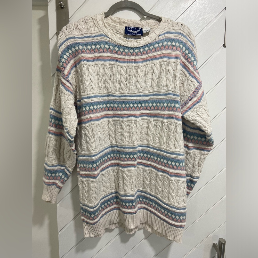 Women’s Oversized Vintage Sweater